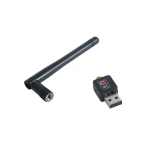 Vista lateral del adaptador USB Wifi RT7601 con antena externa