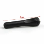Detalle del conector SMA macho de la antena Baofeng 6cm para walkie talkie