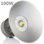 Vista lateral de Campana Industrial LED 100W con carcasa de aluminio y diseño robusto