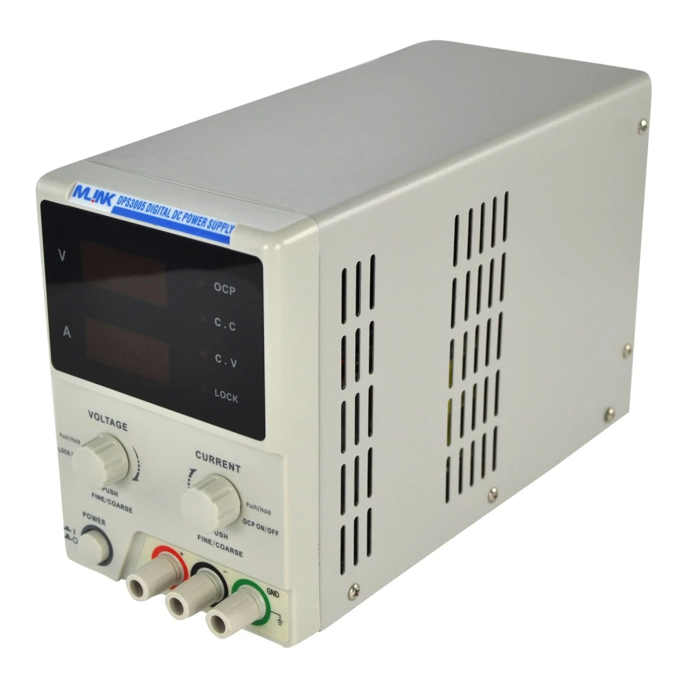 Detalle del display digital y controles de la fuente Mlink DPS3005