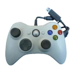 Biały przewodowy pad do Xbox 360 – ergonomiczny kontroler